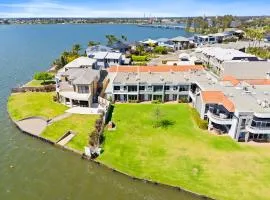Yarrawonga Lakeside Apartment 50