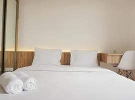 Fully Furnished with Pleasure 2BR at Sky House BSD Apartment By Travelio