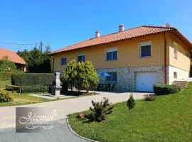 Jázmin Apartmanház