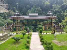 Nature's Nest Resort, hotel v destinaci Rongli