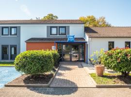 Ibis Budget Villefranche, hotel v destinaci Limas
