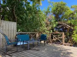 Maison confortable avec jardin au Robert, 40 m², climatisation