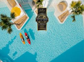 The Gems Mining Pool Villas Pattaya, hotel v destinaci Nong Prue