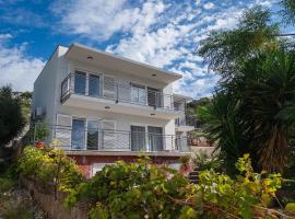 Apartments Kate, hotel in Ražanj