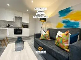 CENTRAL SERVICED APARTMENTS - Modern 1 Bedroom - FREE Street Parking - Close to University of Dundee - Weekly-Monthly Stay Offers - Wi-Fi - Student Relocation or Temporary Stay Favourite