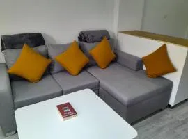 Spacious and modern one bed in hurhgarda