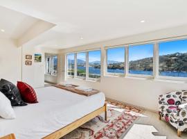 Karinya apartment waterfront views - 2 Bed 2 Bath, hotel v destinaci Lindisfarne