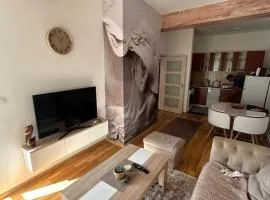 Under the hill apartment
