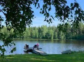 Tahkon Riihiranta - 4 bedroom villa with lake view - Tilava mökki rantanäkymin