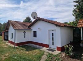 Jäger-Lodge, hotel di Lócs