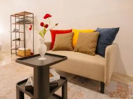 CBD Studio1 Next to Sun Plaza City Center!