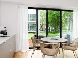 Flat in Pärnu, Esplanaadi street Studio & Kitchen