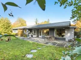 Stunning Home In Vejby With Wifi