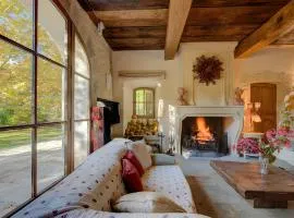 Mas Des Cigales et Roulotte Lambesc