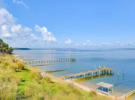 Pet-Friendly Gem with Private Dock in Deltaville!