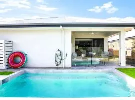 Skippers Rest -Modern Comfort, and Beach Proximity