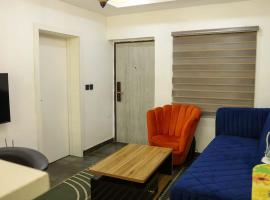 HOME AWAY FROM HOME SIMPLY tHE BEST 3, strandhotel i Lekki Phase 1