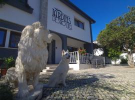 Hostel Jardins de São Luís、セトゥーバルのホテル
