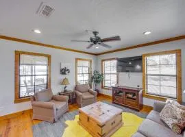 The Bird Cabin Peaceful Refuge in East Texas