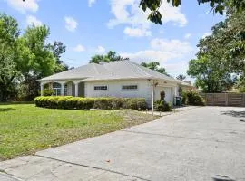 Magnolia Hideout