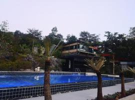 Keeree Loft Resort คีรีลอฟท์รีสอร์ท，位于通帕蓬的酒店