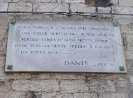 Angolo di Porta Sole