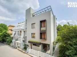 StayVista at Nayak House with Luxury Rooms, Terrace, Wi-Fi at Kolkata