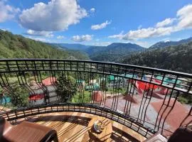 Pine Paradise Homestay