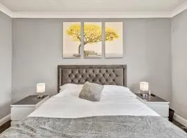 Stunning 2BR Home with Private Garden, Near Airport & MET Office