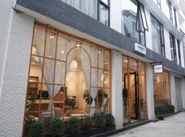 5mins Hostel Dalat, hotell sihtkohas Da Thanh