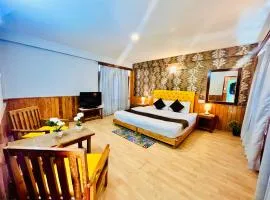 Ganga Cottage !! 1,2,3 bedrooms cottage available near mall road manali