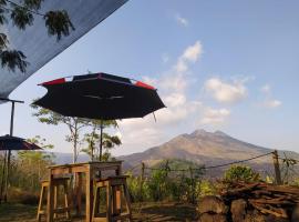 Kintamani Adventures 'Hide in Nature lodge', hotel em Kintamani