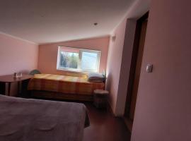 Grand, Hotel in Stantsiya Rokitno Volynskoye