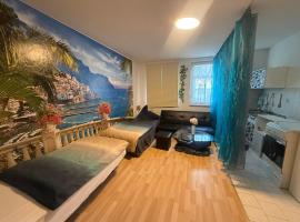 Ferienzimmer Healing und Montuerwohnung, Hotel in Weißenfels