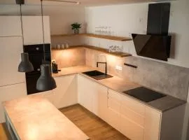 HUGOS Design House am Waldrand - ruhig & modern