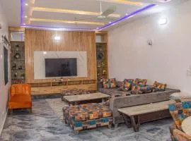 RAWADE Guest house