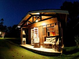 Chalé Heliconia, hotel in Juquitiba