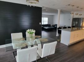 Beautiful modern house, hotel in Clearwater