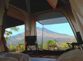 ' Kintamani Adventures' Nature,'s back drop, picnic delight '