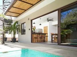 Green Turtle Townhome #2 Private Pool & Garden 300 Mtrs to Beach