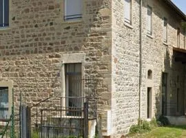 La parenthèse dorée Studio à saint bel