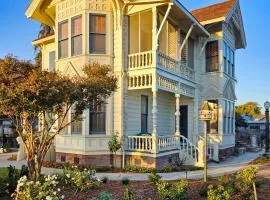 The JD Hyde Historic Inn