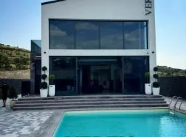 Verev Private House