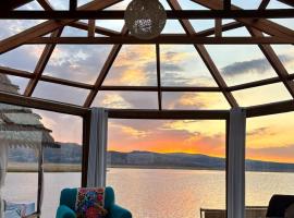 Titicaca Magical Lodge Peru, kh&aacute;ch sạn th&acirc;n thiện với th&uacute; nu&ocirc;i ở Puno