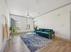 Properties By Preston I 2bd2bth Beauty I Parking