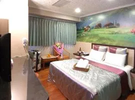 Left Bank Hotel