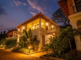 ELIVAAS 4 BHK with Pvt Pool - Amado Villa Euphoria