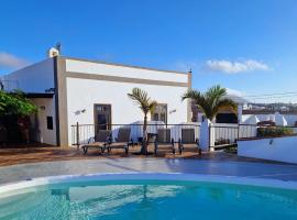 Casa Tazirit, hotel in Mácher