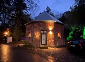 Petit Château