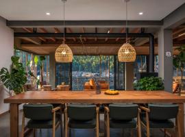 Rice View Lodge โรงแรมในหลีผิง